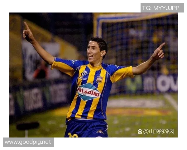 从贫困到辉煌足球明星家境变化的背后故事与启示 从贫困到辉煌足球明星家境变化的背后故事与启示