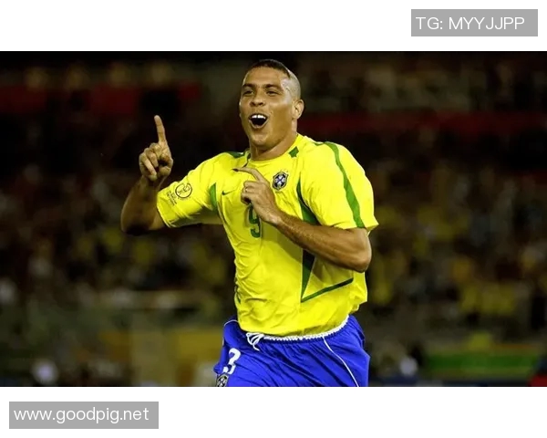 波兰籍德国足球明星的辉煌历程与对足球的热爱之路