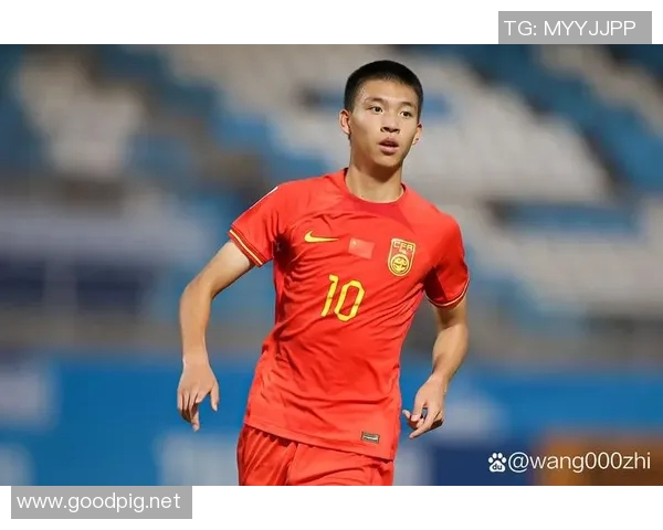 赛季后退役的足球明星们回顾辉煌生涯与未来展望