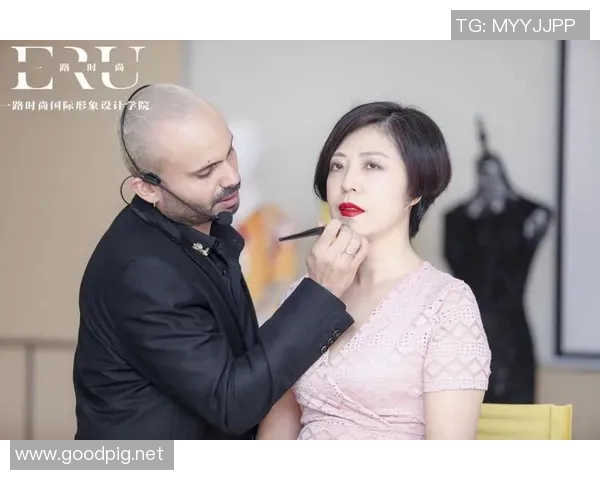 足球明星如何运用时尚资源塑造个人品牌与公众形象