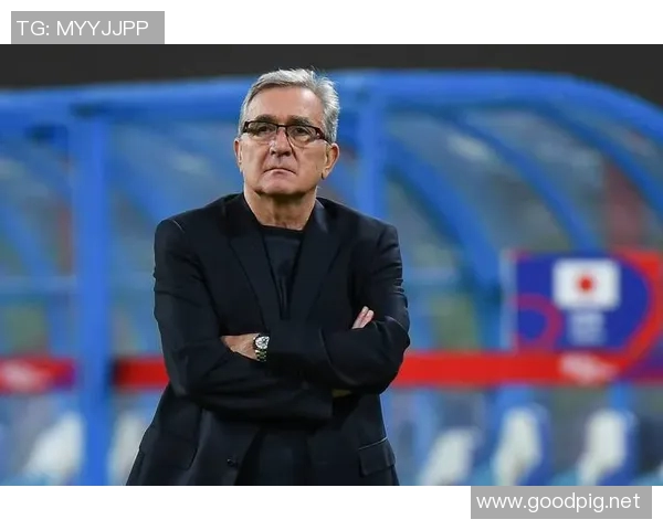 横店足球明星究竟是谁引发了众多球迷的热议与关注 横店足球明星究竟是谁引发了众多球迷的热议与关注